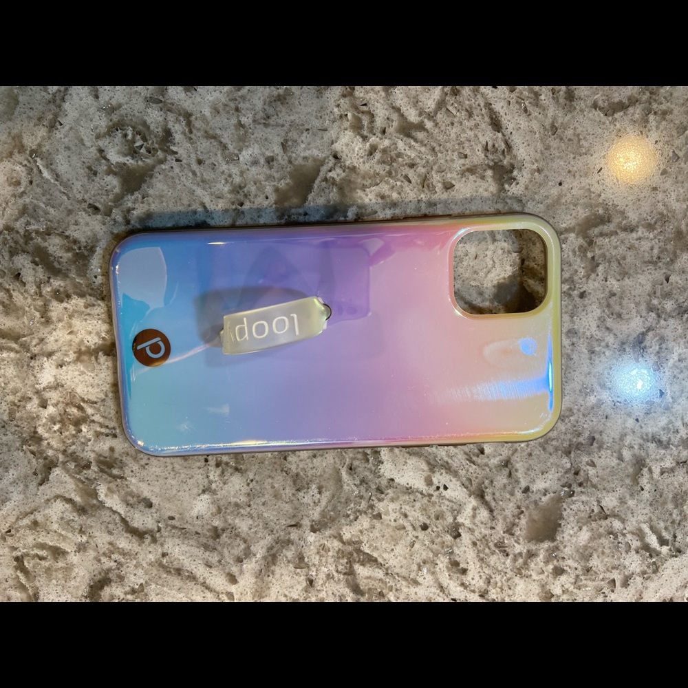 Pear loopy case